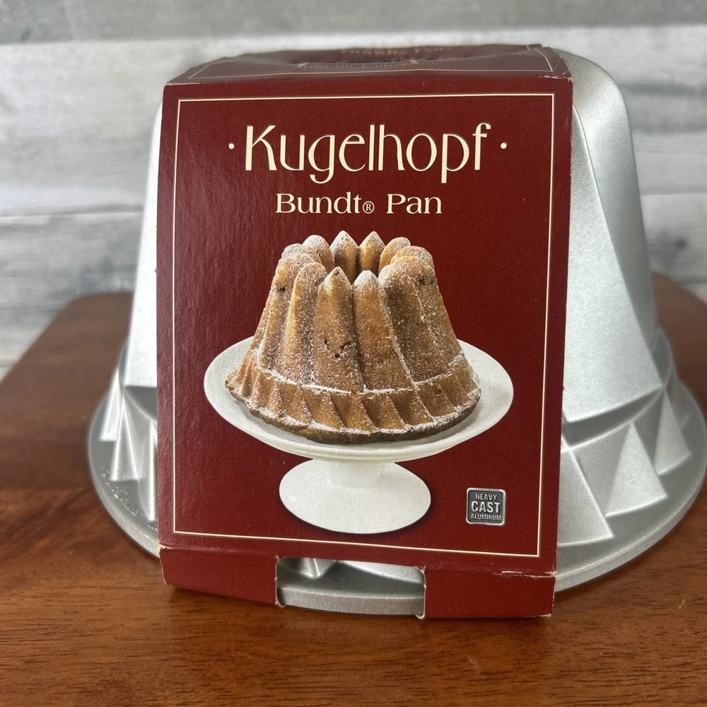 Nordic Ware Kugelhopf Bundt® Pan Non stick, Heavy cast aluminum, 10 cup